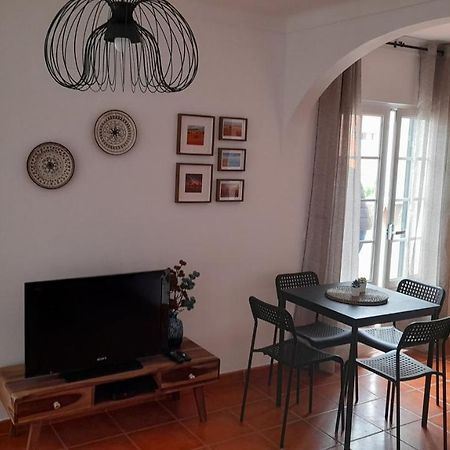 Porta Reguengos - Apartamento Moderno Alentejo Central 雷根古什-迪蒙萨拉什 外观 照片