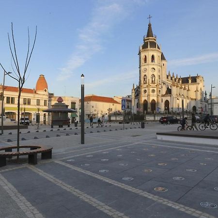 Porta Reguengos - Apartamento Moderno Alentejo Central 雷根古什-迪蒙萨拉什 外观 照片