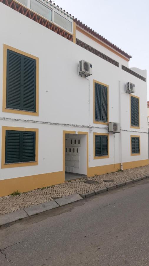 Porta Reguengos - Apartamento Moderno Alentejo Central 雷根古什-迪蒙萨拉什 外观 照片